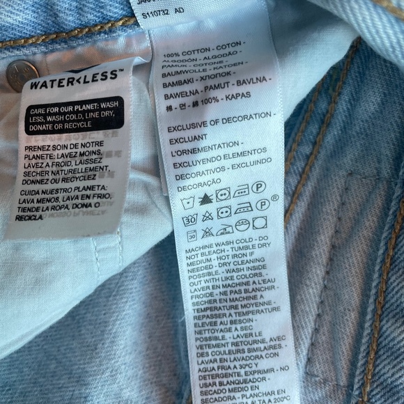 Levi’s Straight Ankle Ribcage jeans light wash in Be Frayed - Picture 7 of 7